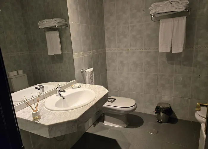 De Castrillo Lisboa 2* Castrillo de la Guareña